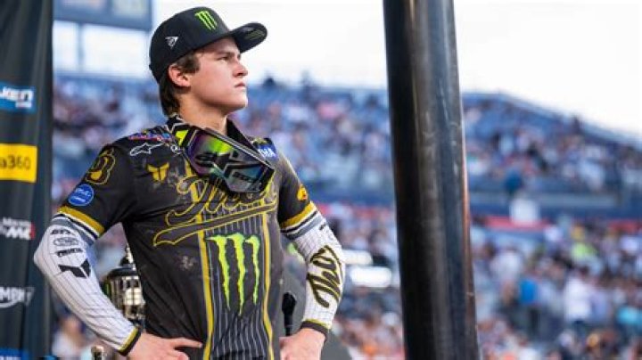 Alfie Deegan Height, Weight, Net Worth, Age, Birthday, Wikipedia, Who, Nationality, Biography