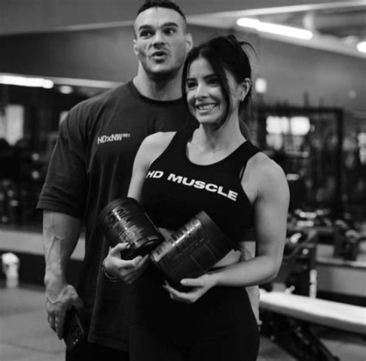 Bodybuilder Nick Walker Girlfriend Maria Carvajal Is A Fitness And Health Coach