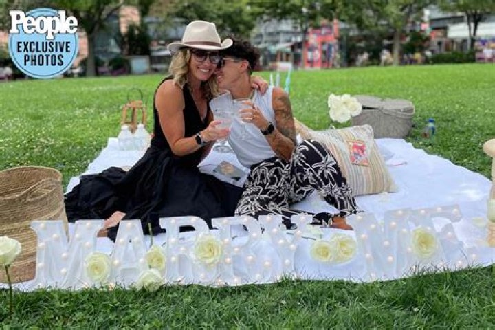 Braunwyn Windham-Burke Height, Weight, Net Worth, Age, Birthday, Wikipedia, Who, Nationality, Biography