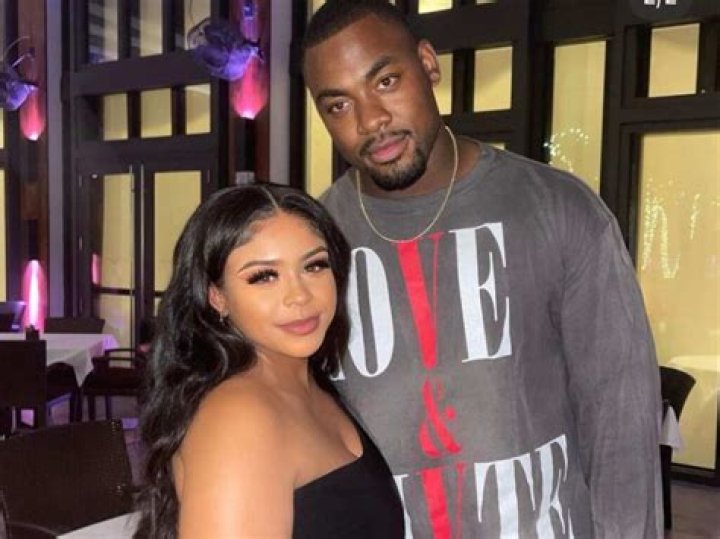 
Is Chris Jones Gay? Age, Height, Net Worth 