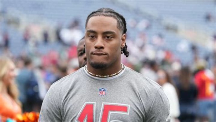 
Nik Bonitto Height, Weight, Net Worth, Age, Birthday, Wikipedia, Who, Nationality, Biography 