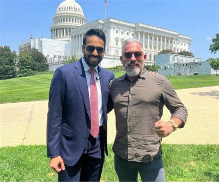 Saagar Enjeti Height, Weight, Net Worth, Age, Birthday, Wikipedia, Who, Instagram, Biography