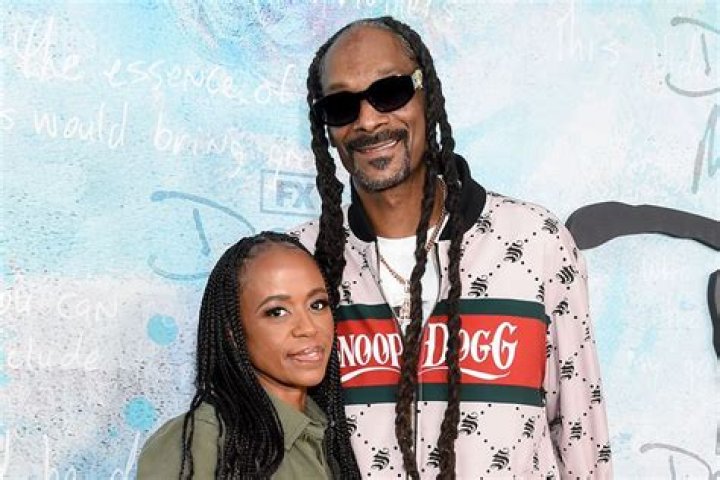 
The Scoop On Shante Broadus’ Marriage To Snoop Dogg – The Affairs, Separation and Kids 