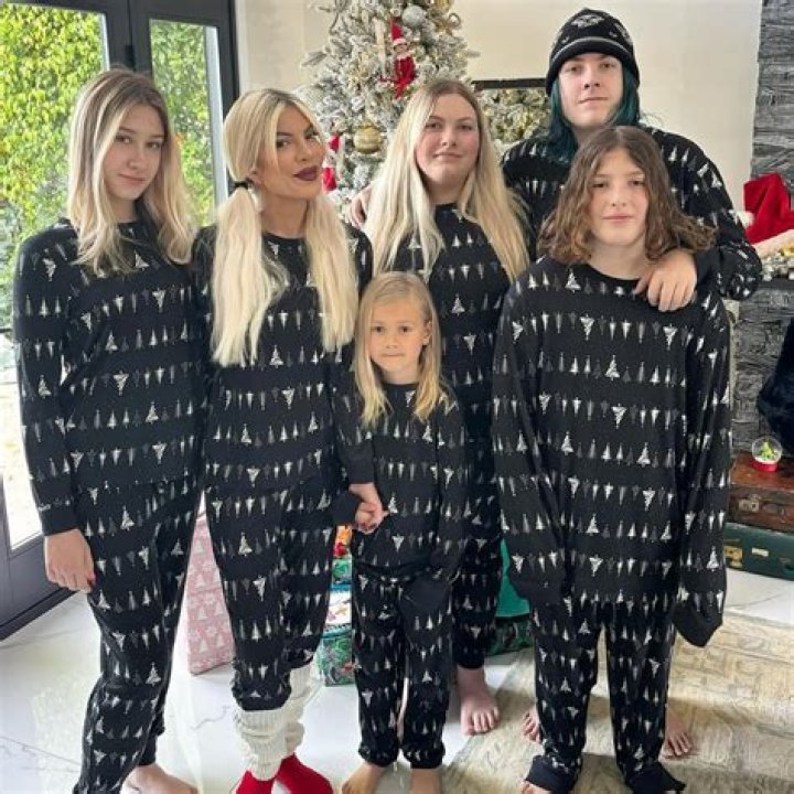 Tori Spelling's Children Ages: A Comprehensive Overview