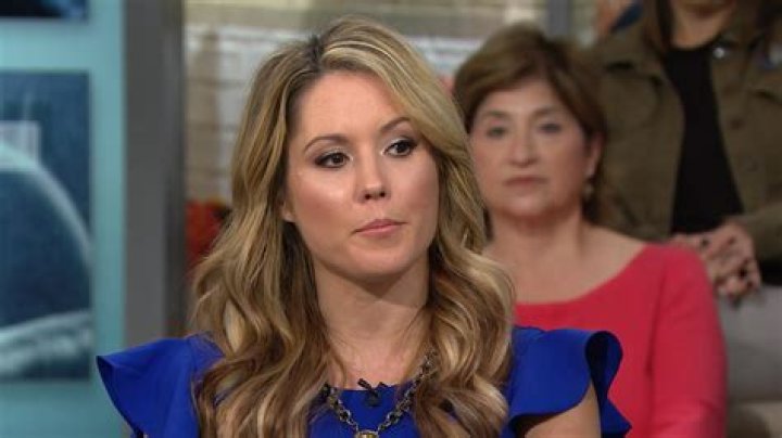 What To Know About Fox Sideline Reporter Jen Hale Married Life and Husband